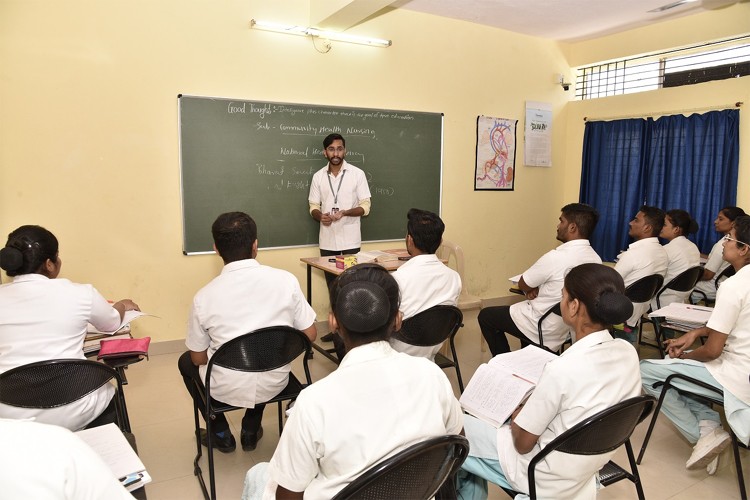 Giriraj Nursing School, Pune