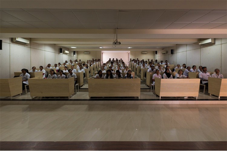 Goenka Research Institute of Dental Science, Gandhinagar