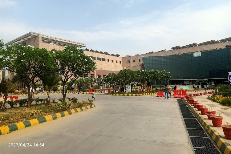 Government Institute of Medical Sciences, Greater Noida