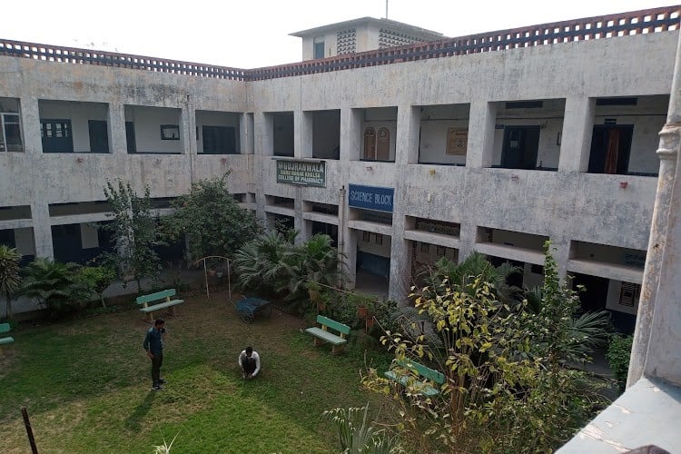 Gujranwala Guru Nanak Khalsa College of Pharmacy, Ludhiana