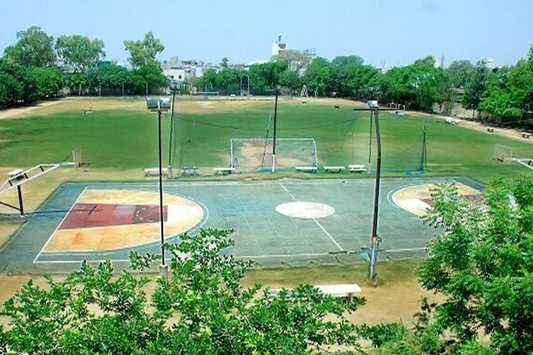 Guru Nanak College, Moga