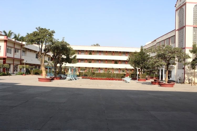 Guru Nanak Khalsa College for Women, Ludhiana