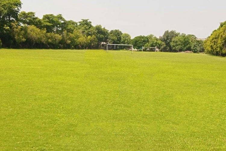 Guru Nanak National College, Ludhiana