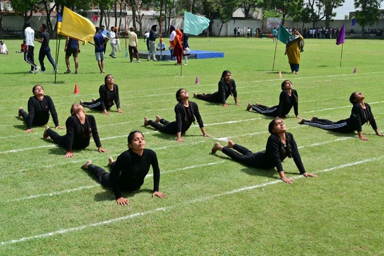 Guru Nanak National College, Ludhiana