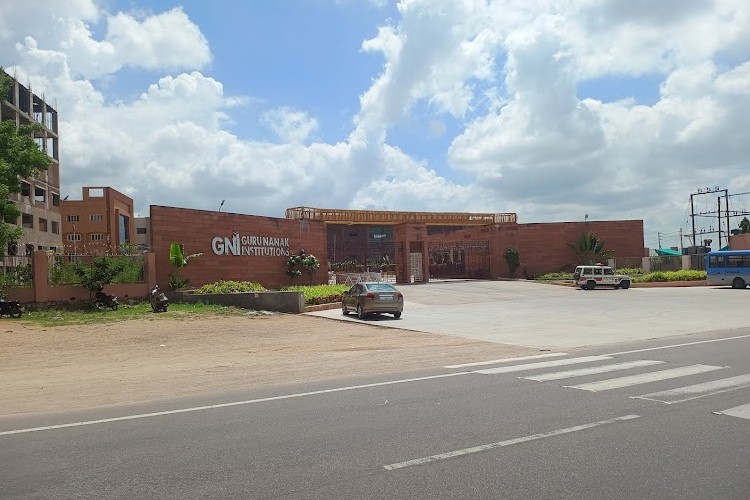 Guru Nanak University, Hyderabad