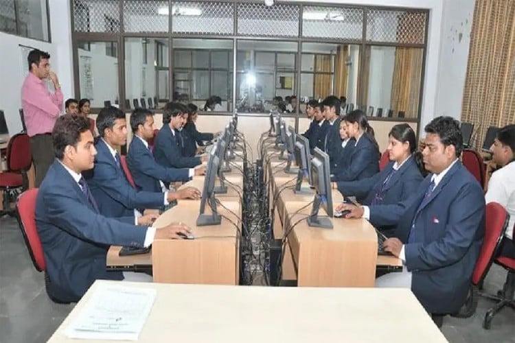 Gyan Bharti Institute of Technology, Meerut