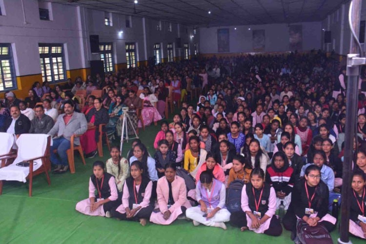 Holy Cross Women's College, Surguja