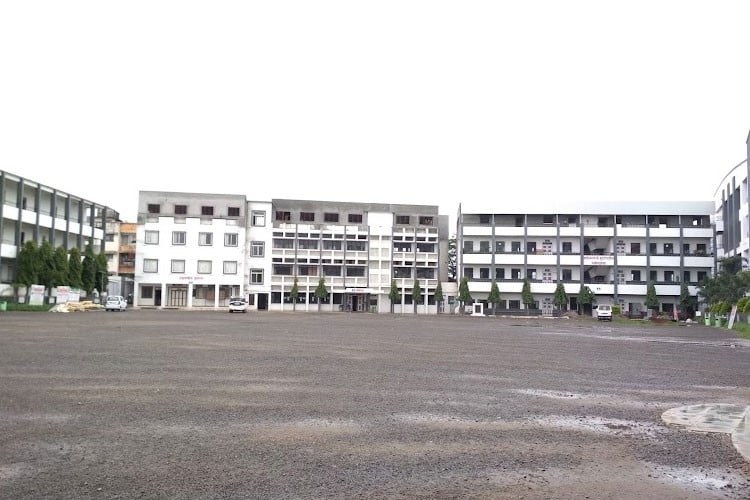 Hutatma Rajguru Mahavidyalaya, Pune