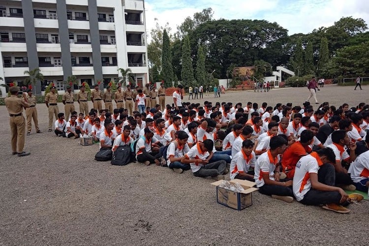 Hutatma Rajguru Mahavidyalaya, Pune