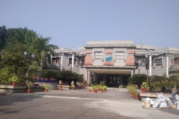 Indian Institute of Management, Lucknow