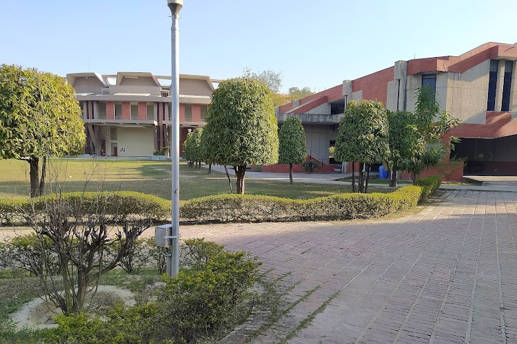 Indian Institute of Technology, Kanpur