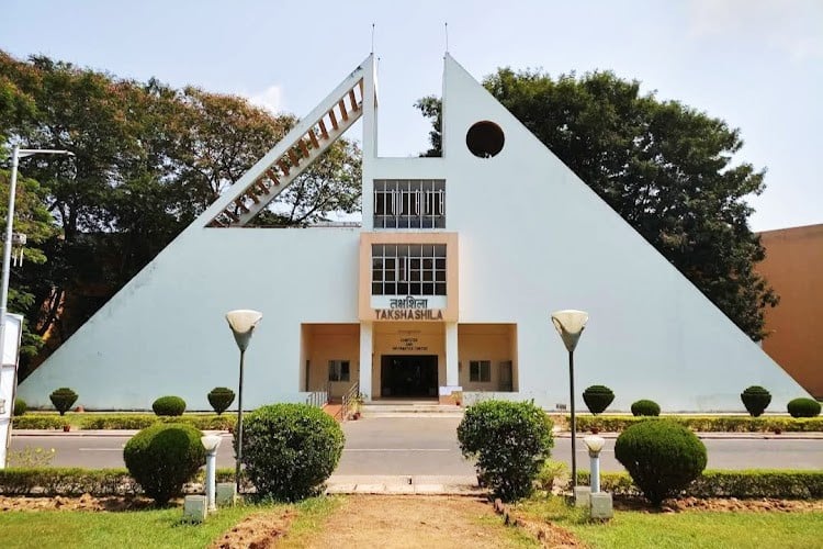 Indian Institute of Technology, Kharagpur