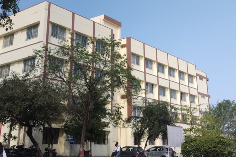 Institute for Excellence in Higher Education, Bhopal