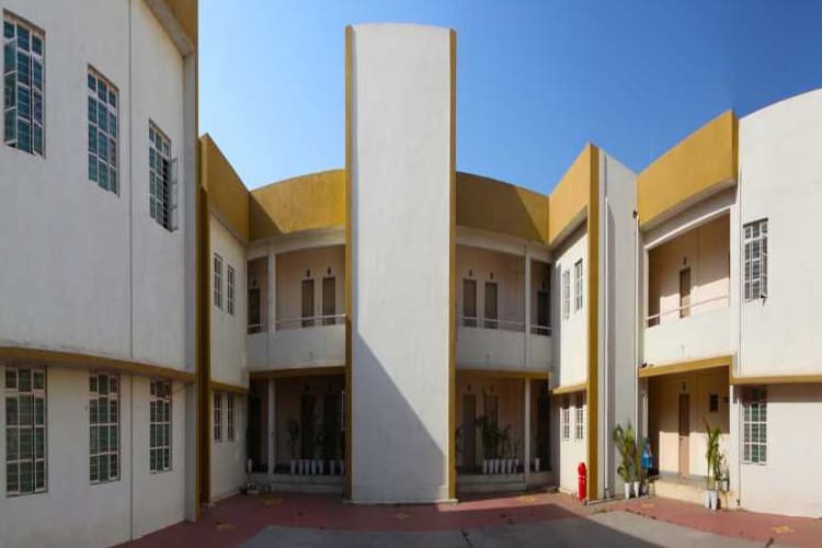 Institute for Excellence in Higher Education, Bhopal