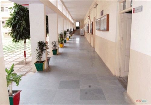 Institute of Pharmaceutical Education & Research, Wardha