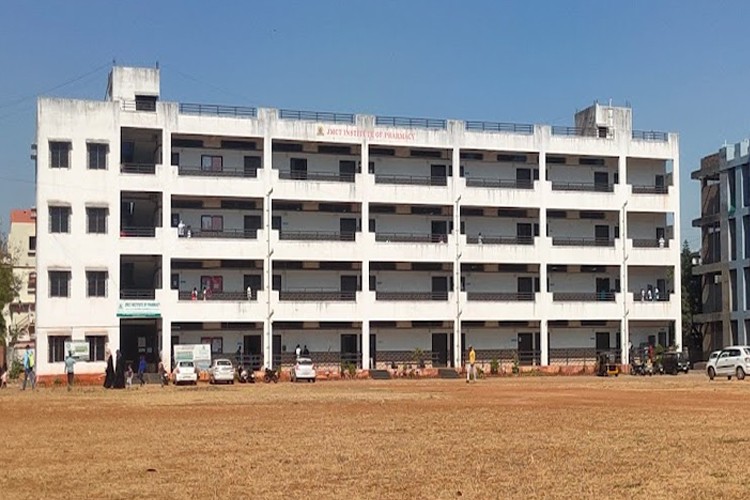 JMCT Institute of Pharmacy, Nashik