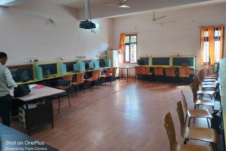 K.K. Vigyan Avan Vyavasaik Adhyayan Mahavidyalaya, Indore