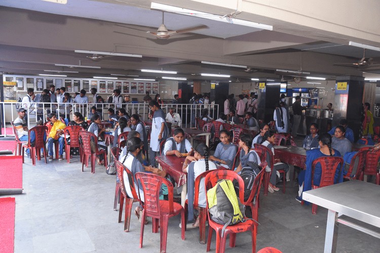 Kakaraparti Bhavanarayana College, Vijayawada