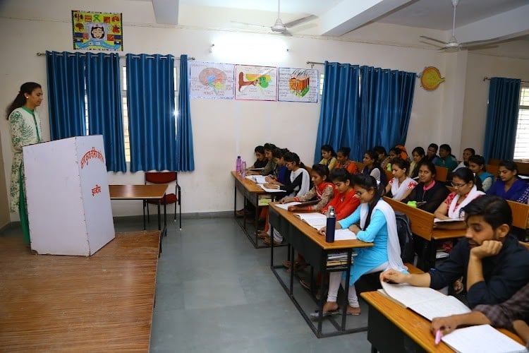 Kanyakubj Nursing College, Indore