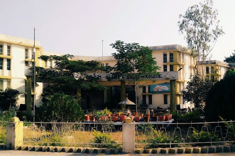 Kavishri Botadkar Arts and Commerce College, Bhavnagar