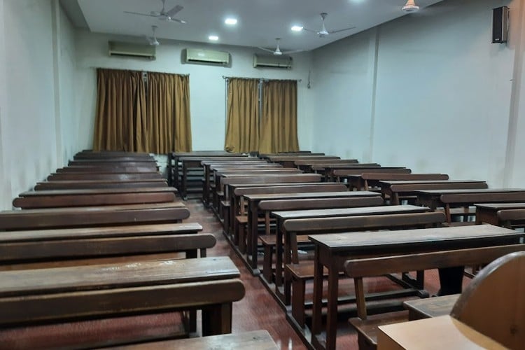 Kishinchand Chellaram College, Mumbai