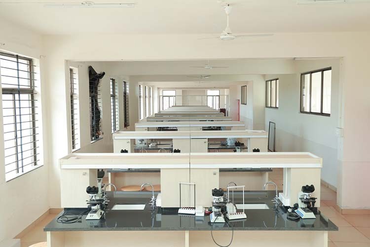 KLE Jagadguru Gangadhar Mahaswamigalu Moorusavirmath Medical College and Hospital, Hubli