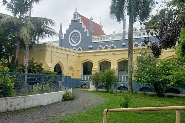 Krishnath College, Berhampore