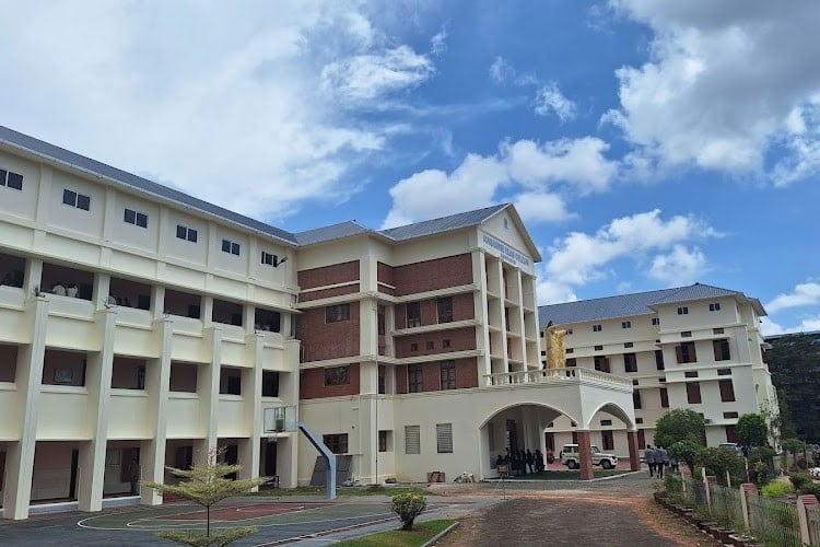 Kuriakose Elias College Mannanam, Kottayam