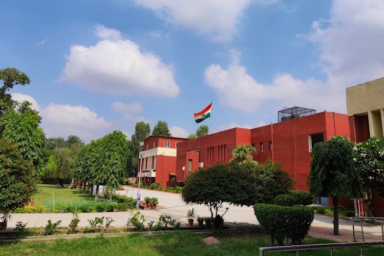 Lakshmibai College, New Delhi