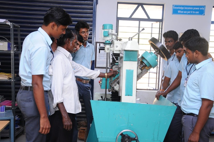 Latha Mathavan Engineering College, Madurai