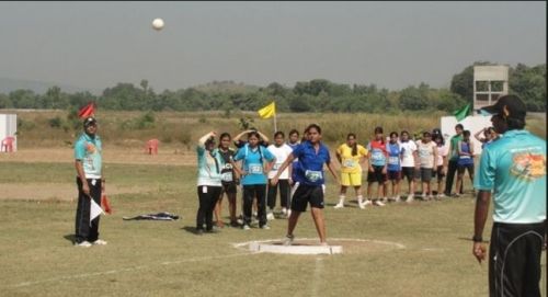 Laxmi Institute of Management, Valsad