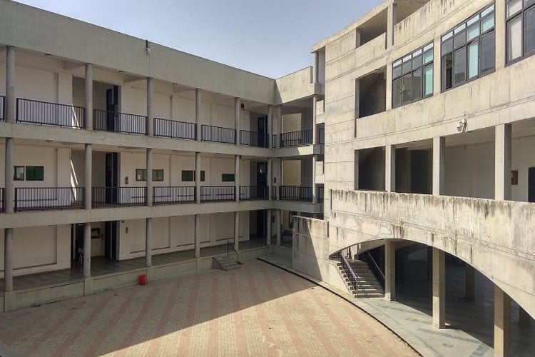 LD Arts College, Ahmedabad