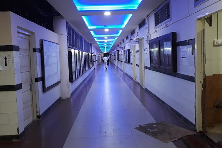 Lokmanya Tilak Municipal Medical College, Mumbai