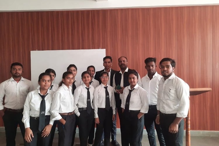 LSR Law Academy, Ghaziabad