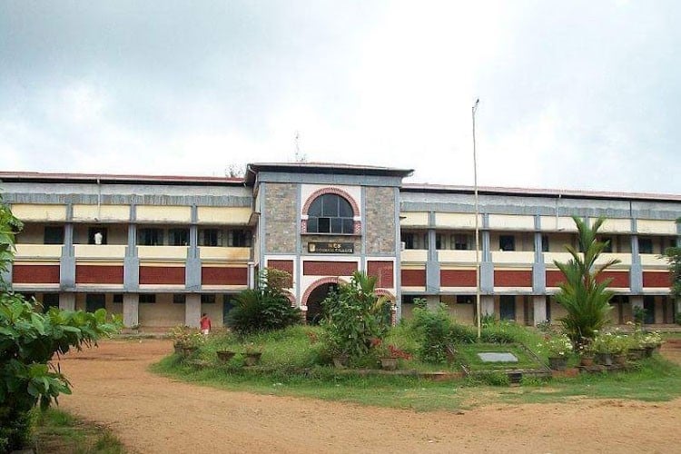 M.E.S Ponnani College, Ponani