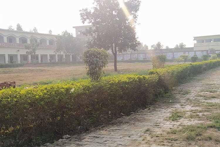 Maa Bandhvi Devraj Mahavidyalaya, Ballia