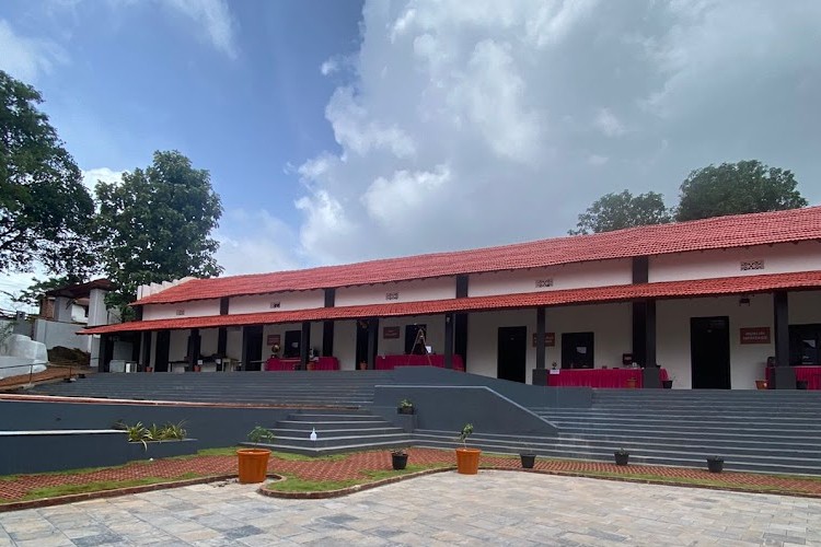 Madeenathul Uloom Arabic College, Malappuram