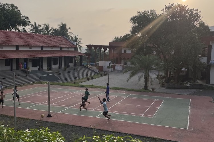 Madeenathul Uloom Arabic College, Malappuram