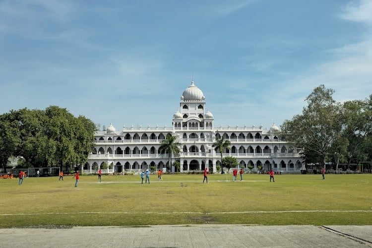 Maharaja Ranjit Singh College of Professional Sciences, Indore