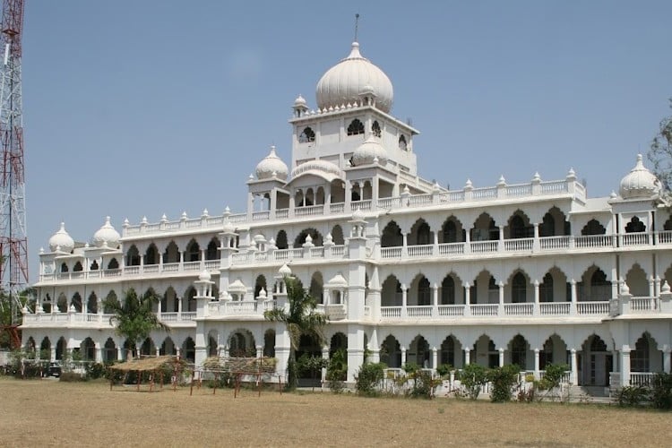 Maharaja Ranjit Singh College of Professional Sciences, Indore