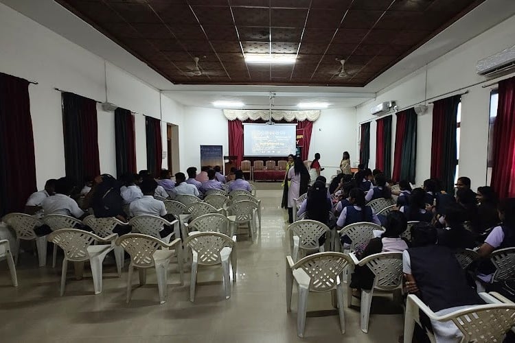 Mahatma Gandhi Memorial College, Udupi