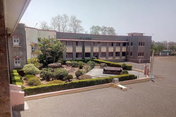 Mahatma Gandhi Vidyamandir's Karmaveer Bhausaheb Hiray Law College, Nashik