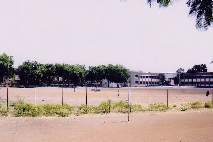 Mahatma Gandhi Vidyamandir's Karmaveer Bhausaheb Hiray Law College, Nashik