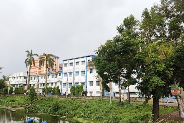 Mahishadal Raj College, Medinipur