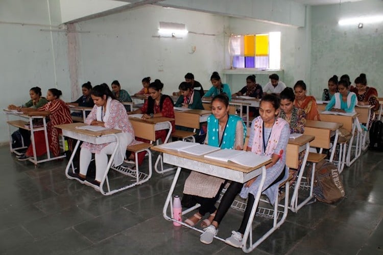 Manav Nursing School and College, Visnagar