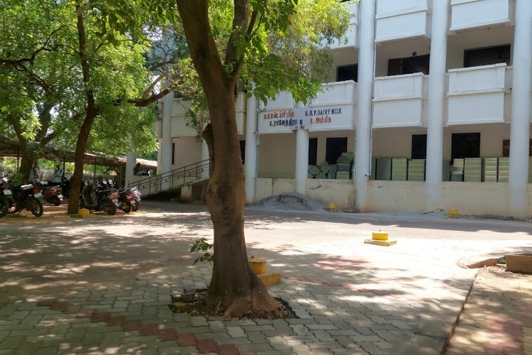 Mannar Thirumalai Naicker College, Madurai