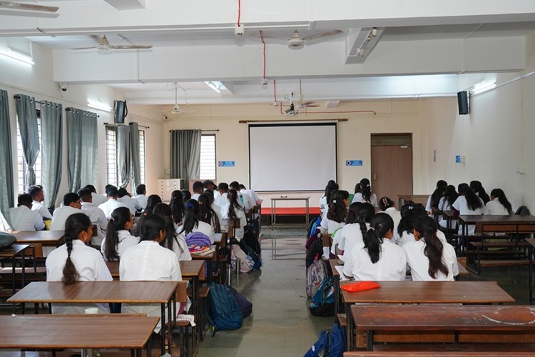 MES Ayurvedic College, Ratnagiri