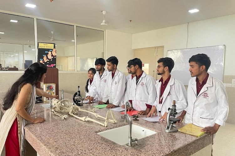 Metro College of Nursing, Greater Noida