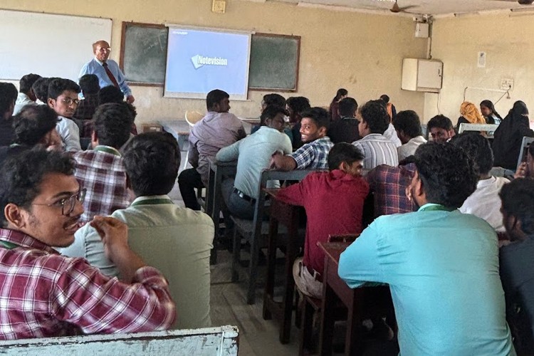 Mohamed Sathak A.J. College of Pharmacy, Chennai