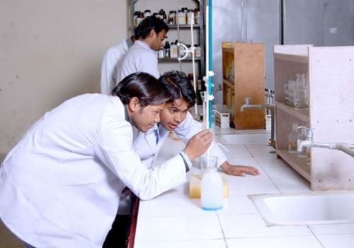 Nagaji Institute of Pharmaceutical Science, Gwalior